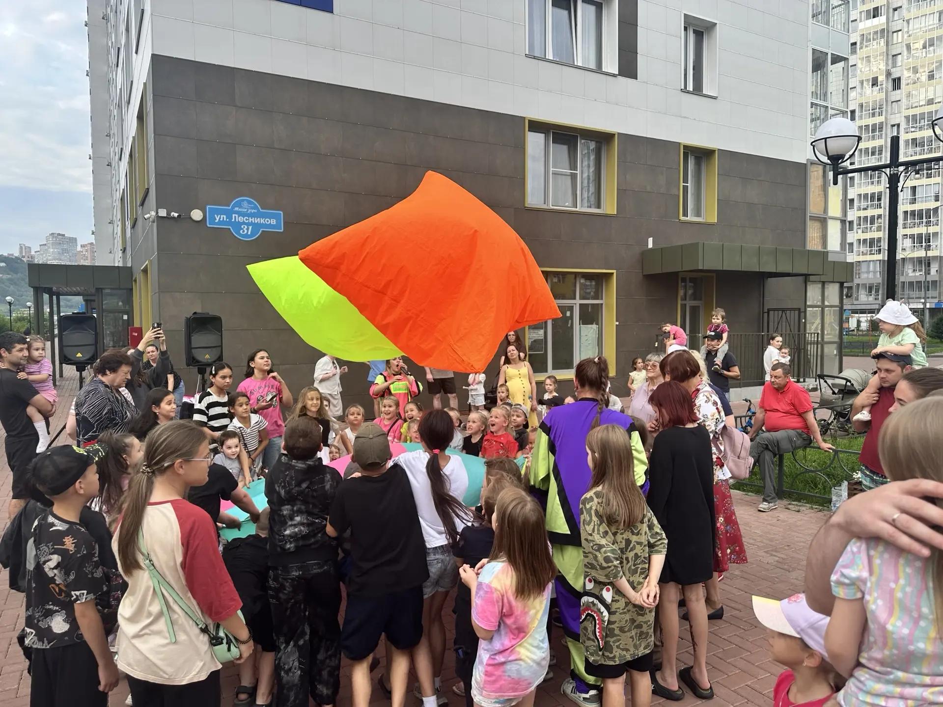 Праздник на улице Лесников, 31 изображение 1